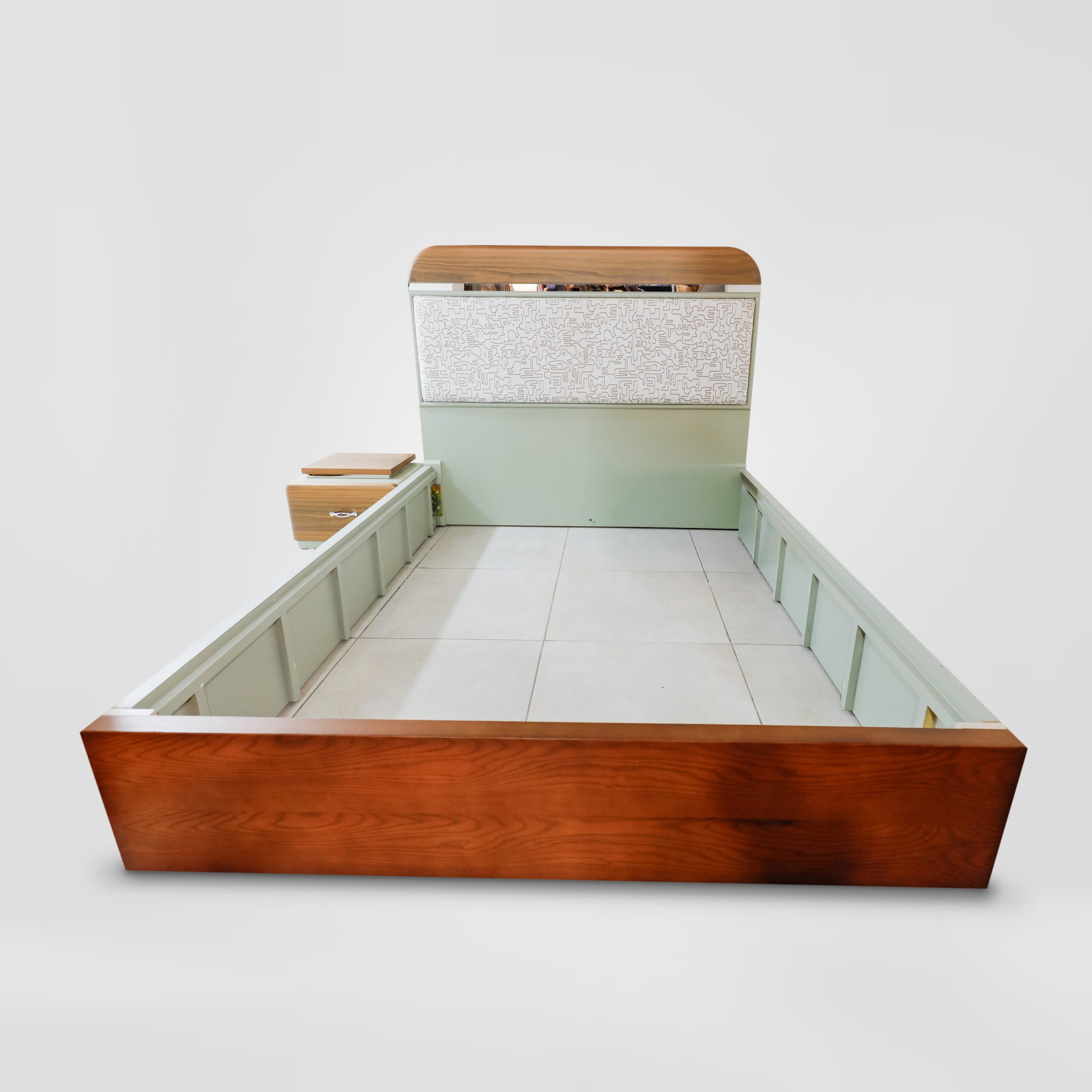 LAGOS BED