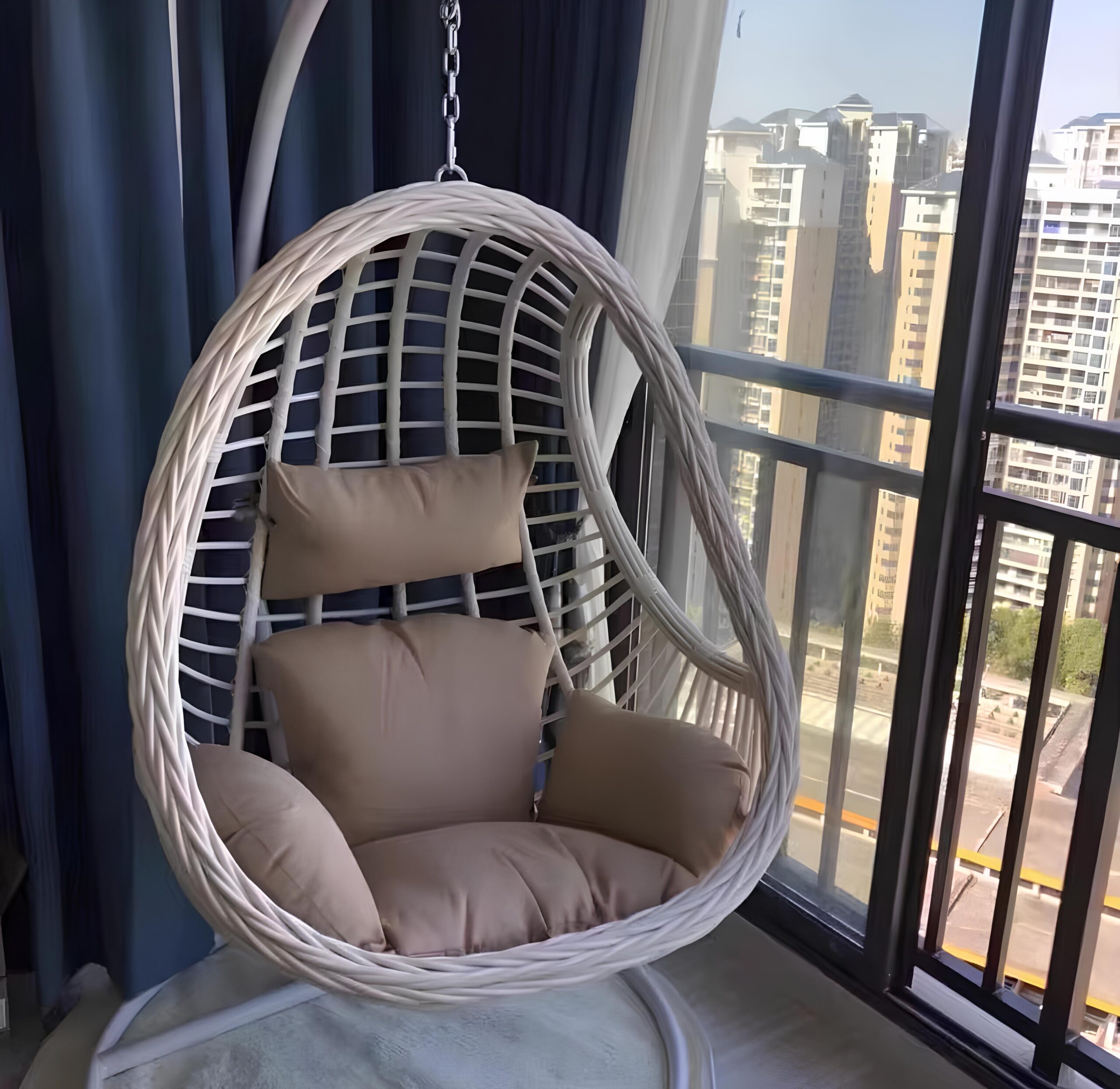SWING CHAIR